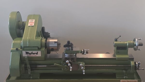 Metrische Myford Speed-10 (hoog toeren 2500 tpm.) LONGBED in nieuwstaat.
